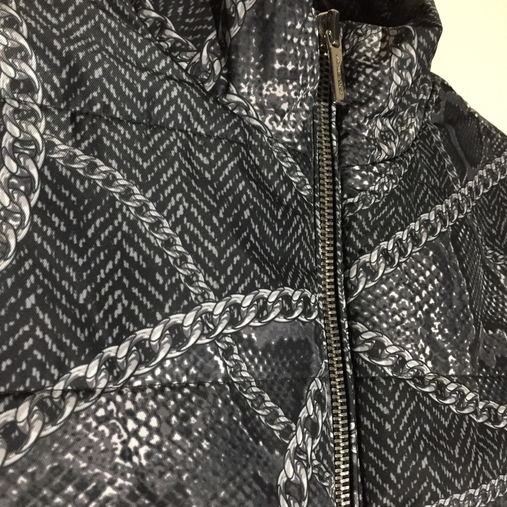 Michael Kors Chain & Python Print Puffer Vest - Picture 9 of 13